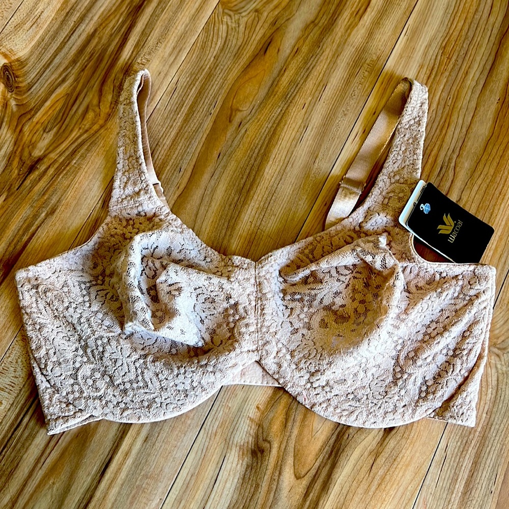 Wacoal Halo Lace Full Figure Underwire Bra Beige 34DD